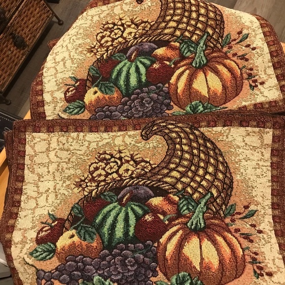 Set of 4 Fall/Holiday Placemats - Picture 2 of 2